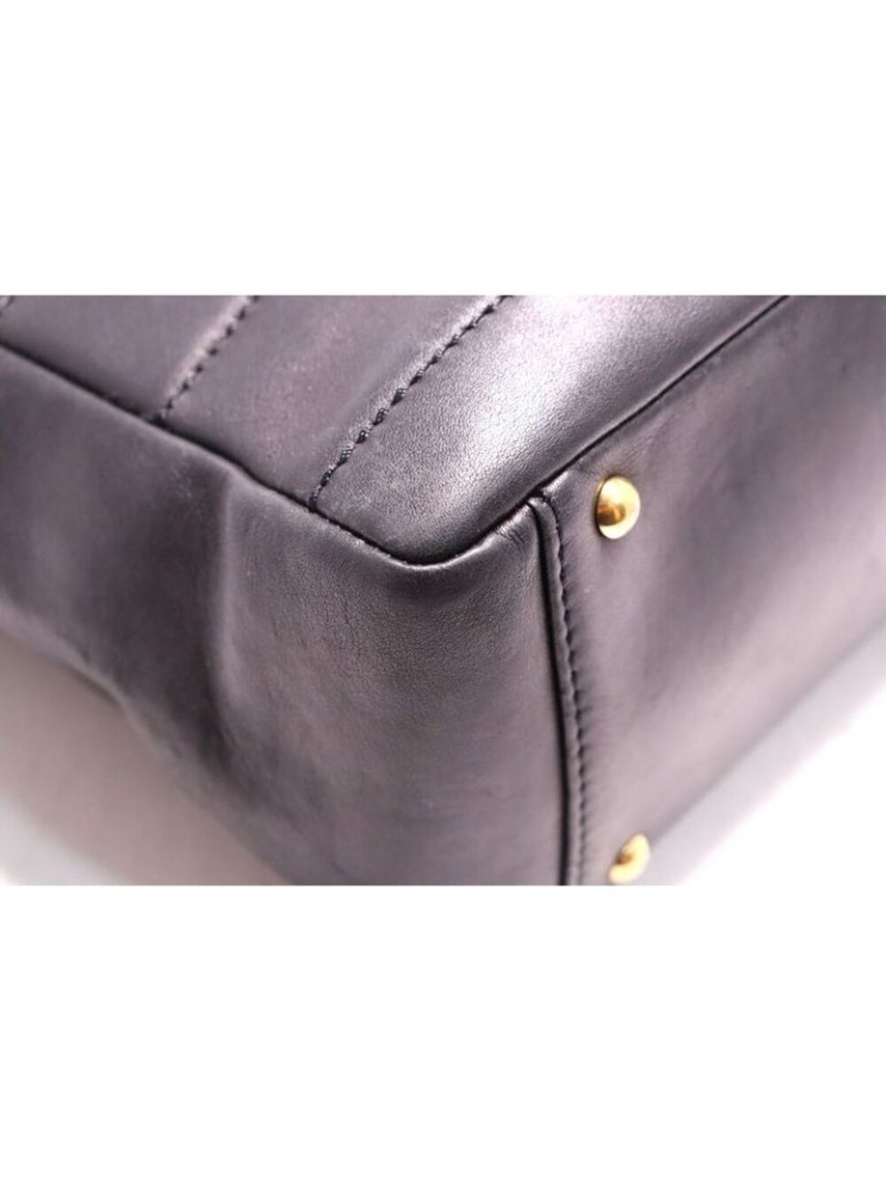 Chanel Chocolate Bar Leather Chain Tote - Picture 4 of 7
